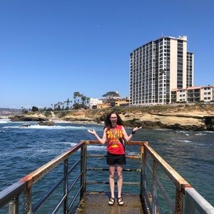 Meet your Posher, Rachel